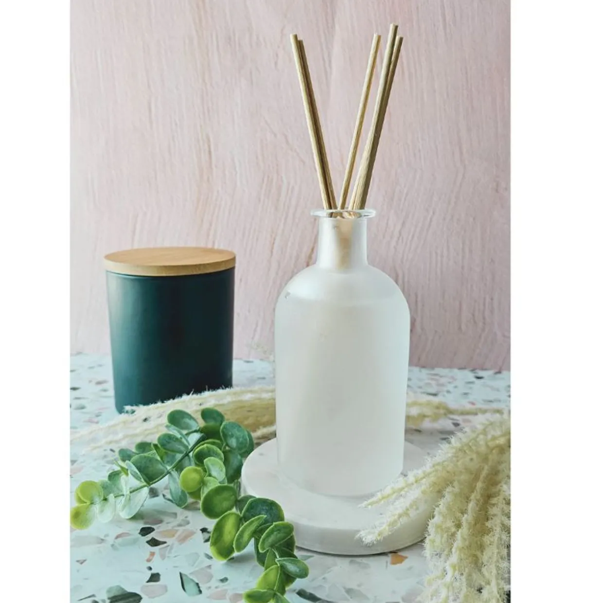 Frosted Boston Round Reed Diffuser Bottle 250 Ml | 30 Pack